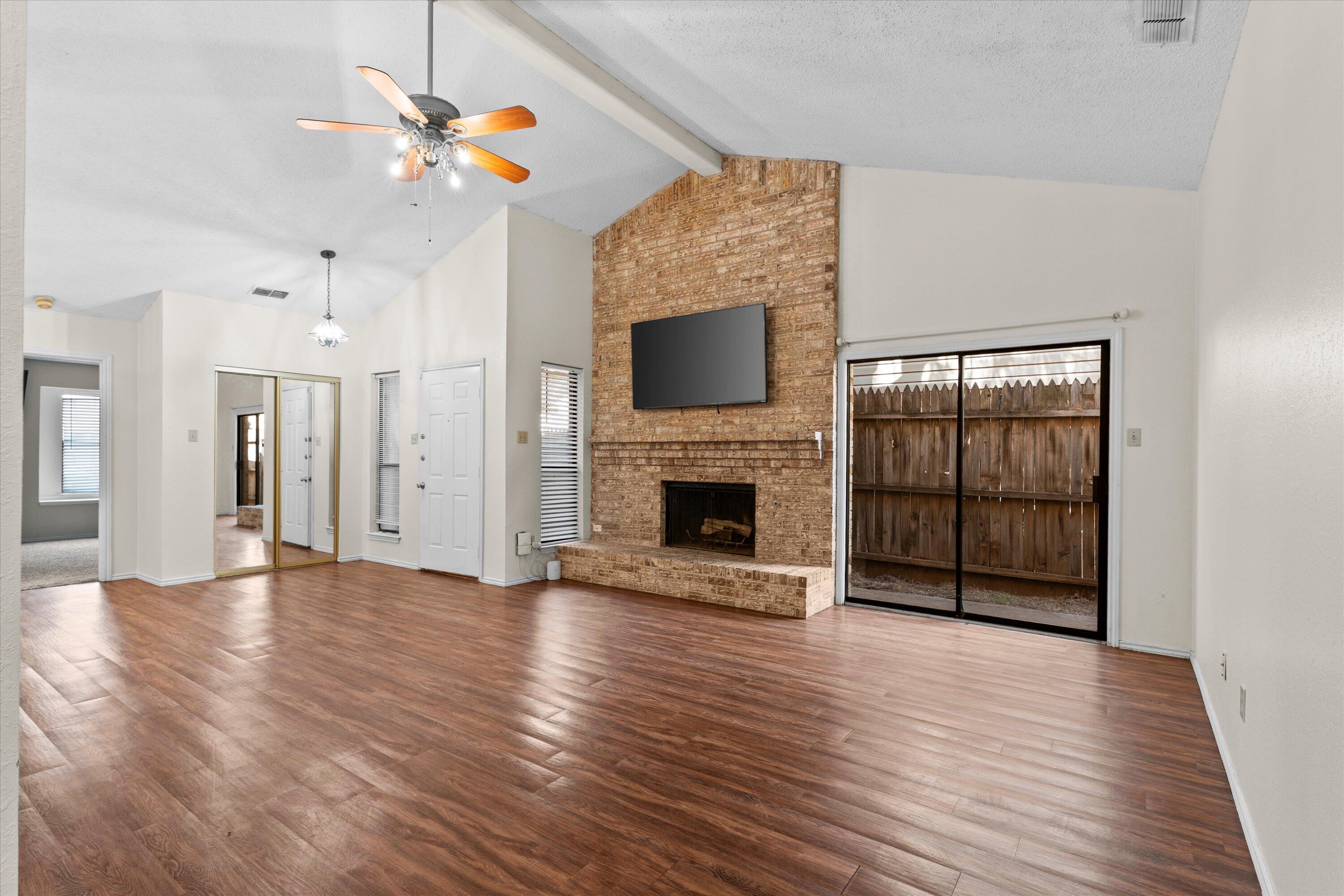 4106 B 18th Street Lubbock, TX 79416 - Photo 4 of 23 05-4106B 18th St