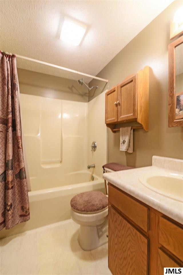 3635 Seymour Road Jackson, MI 49201 - Photo 20 of 31 Photo 20