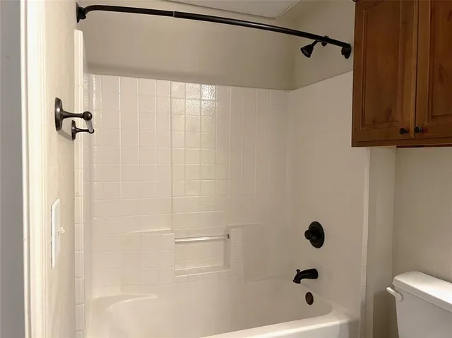 a bathroom with a bathtub