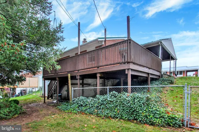 $278,900 | 306 Cottage Street, Waynesboro, PA 17268