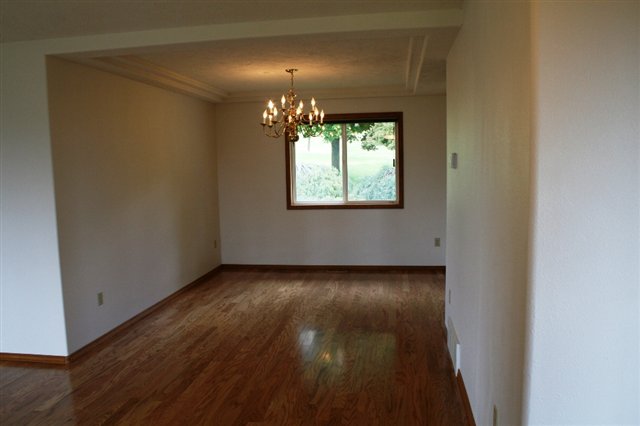 6415 South Dearborn Road Spokane, WA 99223 - Photo 3 of 9