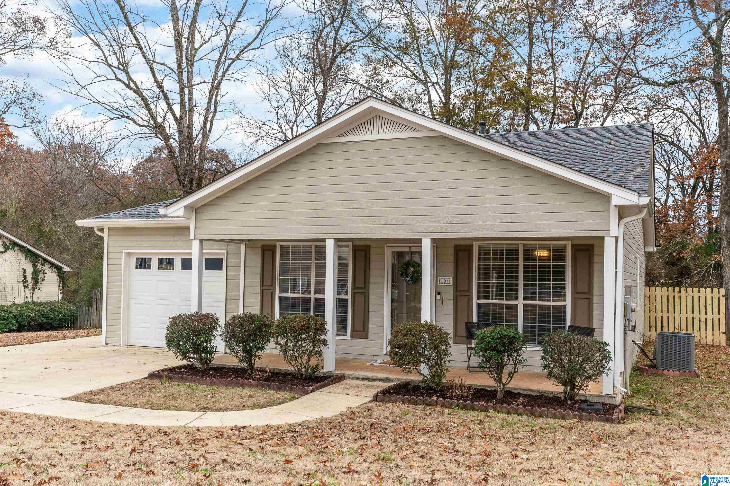 104 Willow Point Lane Alabaster, AL 35007 - Photo 1 of 25