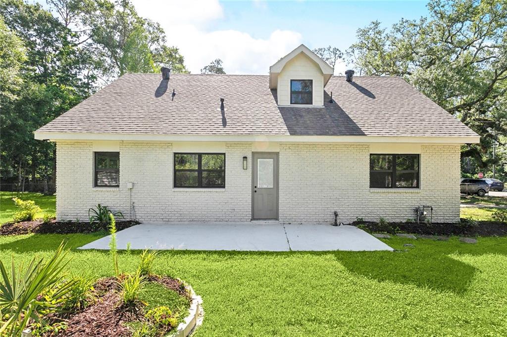 2004 Bluebird Street Slidell, LA 70460 - Photo 26 of 32