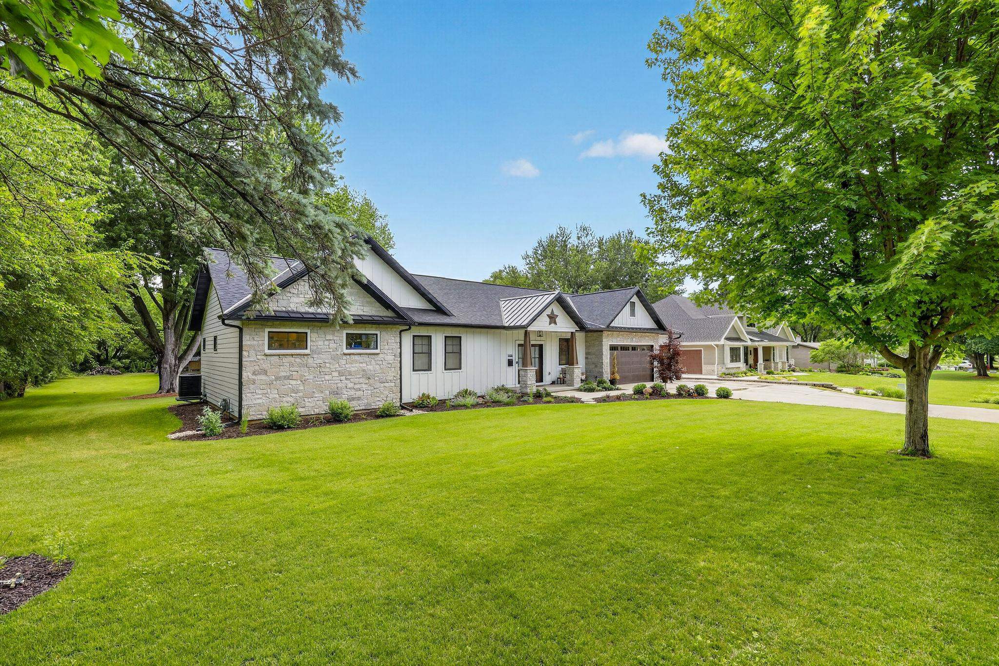 5308 Midmoor Road Monona, WI 53716 - Photo 69 of 70