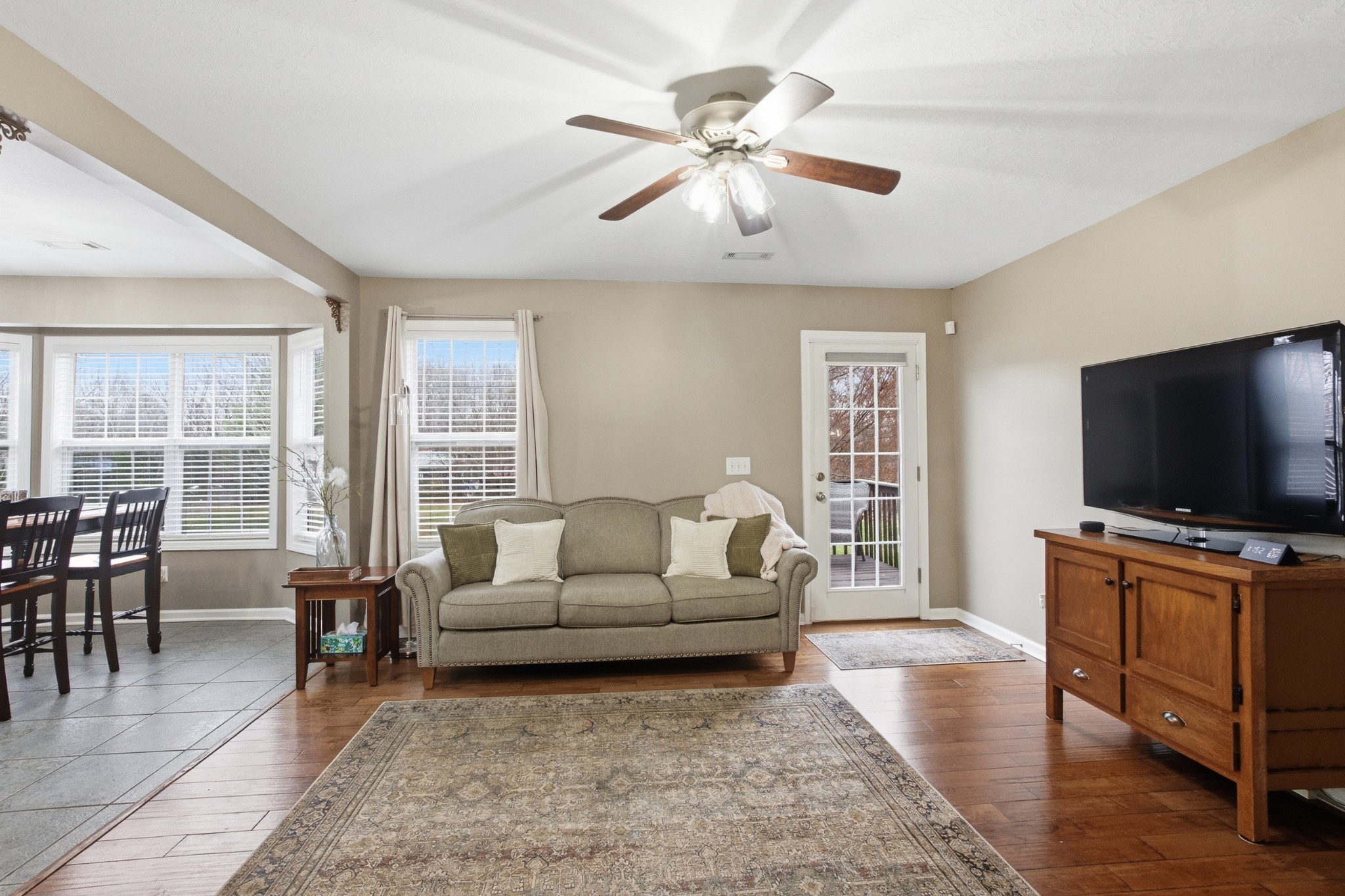 1266 Porter Morris Road Chapmansboro, TN 37035 - Photo 7 of 46 Gallery Image 7