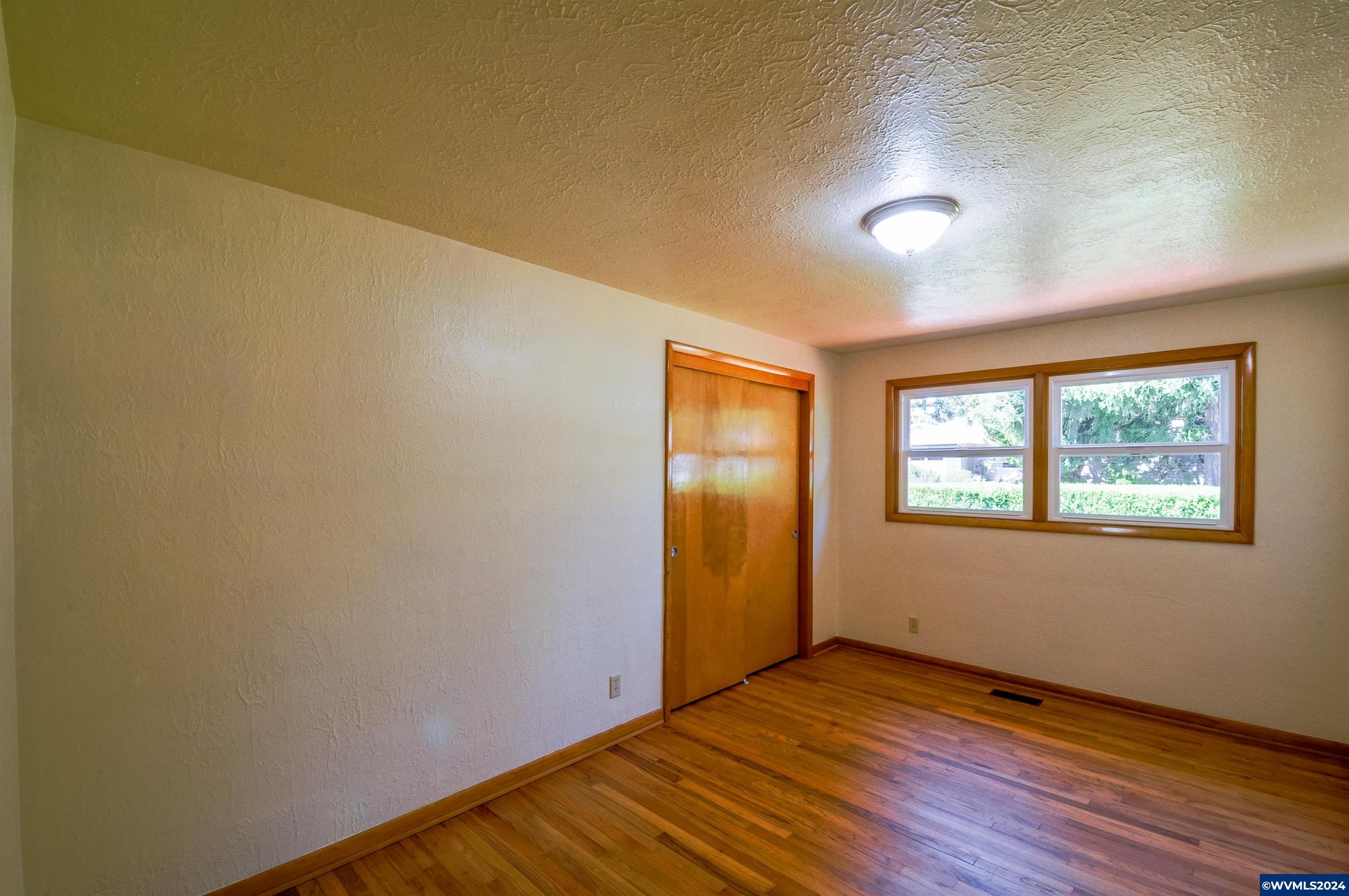 3920 Lone Oak Road Southeast Salem, OR 97302 - Photo 17 of 26 Gallery Image 17