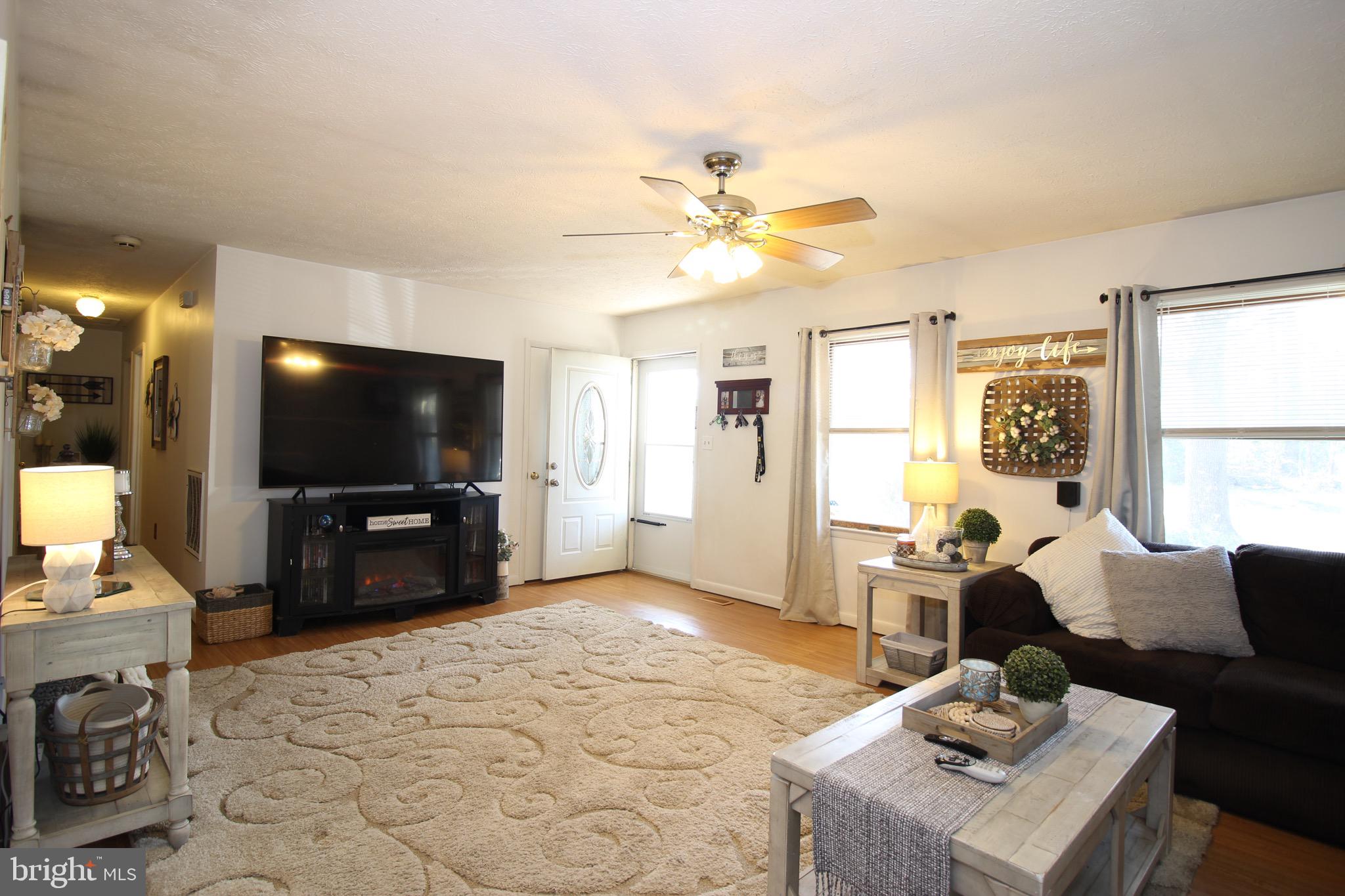 17 Azure Drive Colonial Beach, VA 22443 - Photo 10 of 37