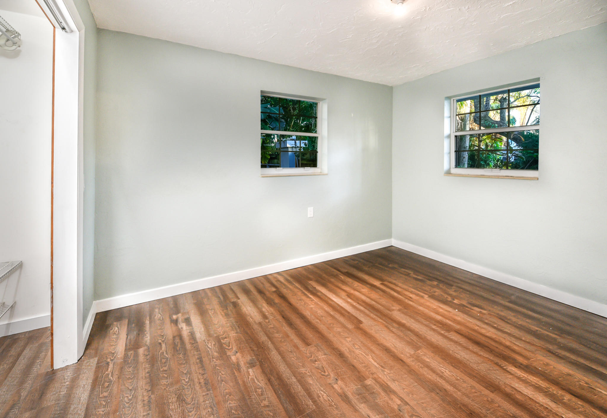 2593 Honey Road North Palm Beach, FL 33403 - Photo 15 of 30 GBdrm 2w