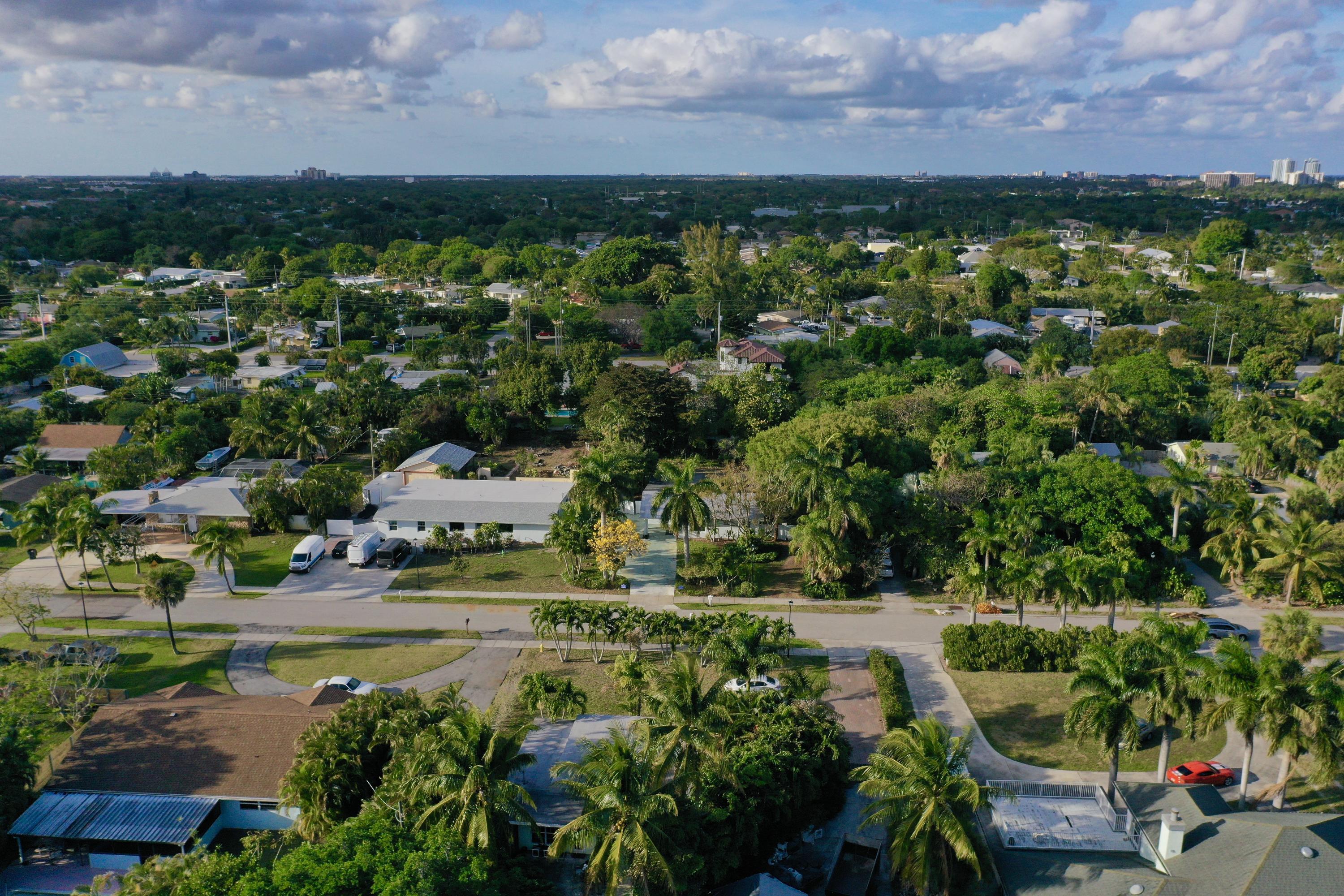 2593 Honey Road North Palm Beach, FL 33403 - Photo 18 of 30 DJI_0267