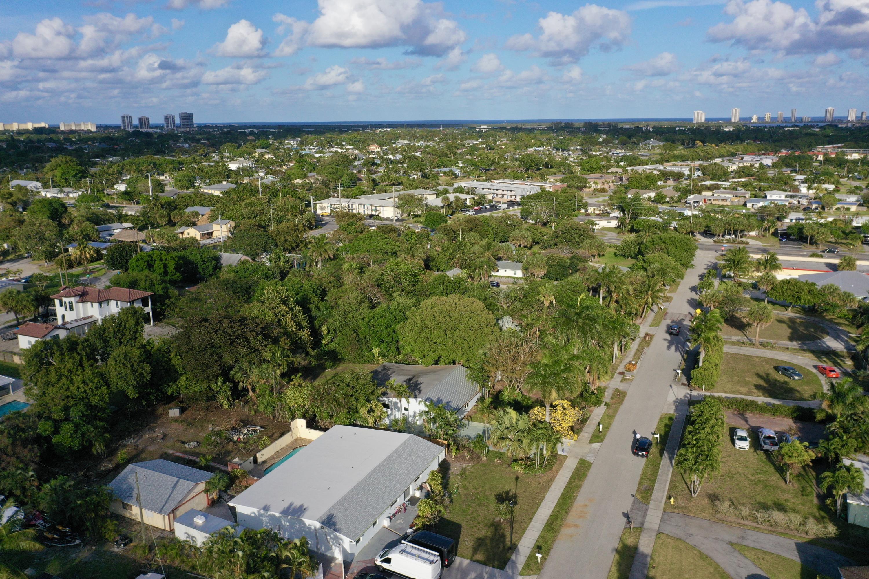 2593 Honey Road North Palm Beach, FL 33403 - Photo 19 of 30 DJI_0268