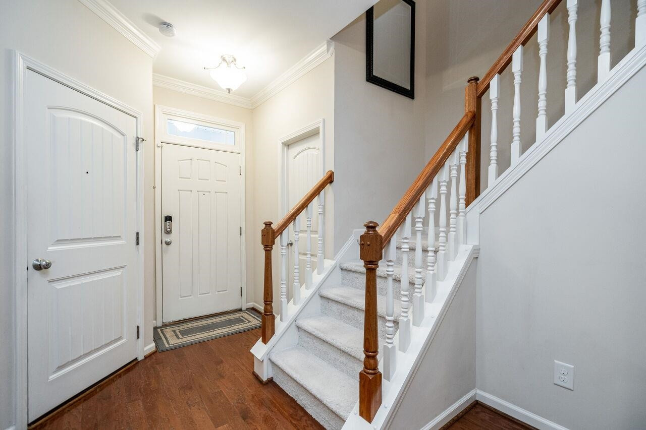 4638 Altha Street Raleigh, NC 27606 - Photo 3 of 27 Foyer