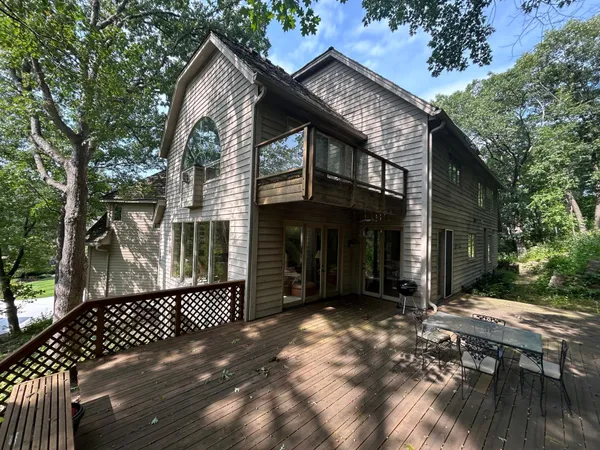 $1,295,000 | 6323 Timber Trail, Edina, MN 55439