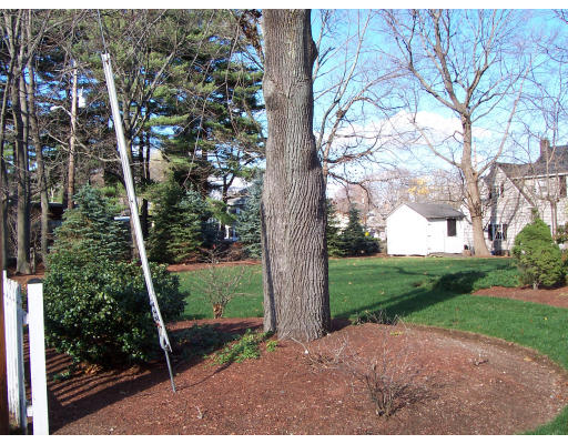 8 Russell Road Braintree, MA 02184 - Photo 7 of 28 Gallery Image 7