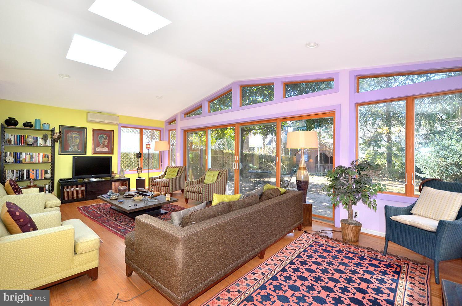 5006 Dalton Road Chevy Chase, MD 20815 - Photo 11 of 30 Living Room