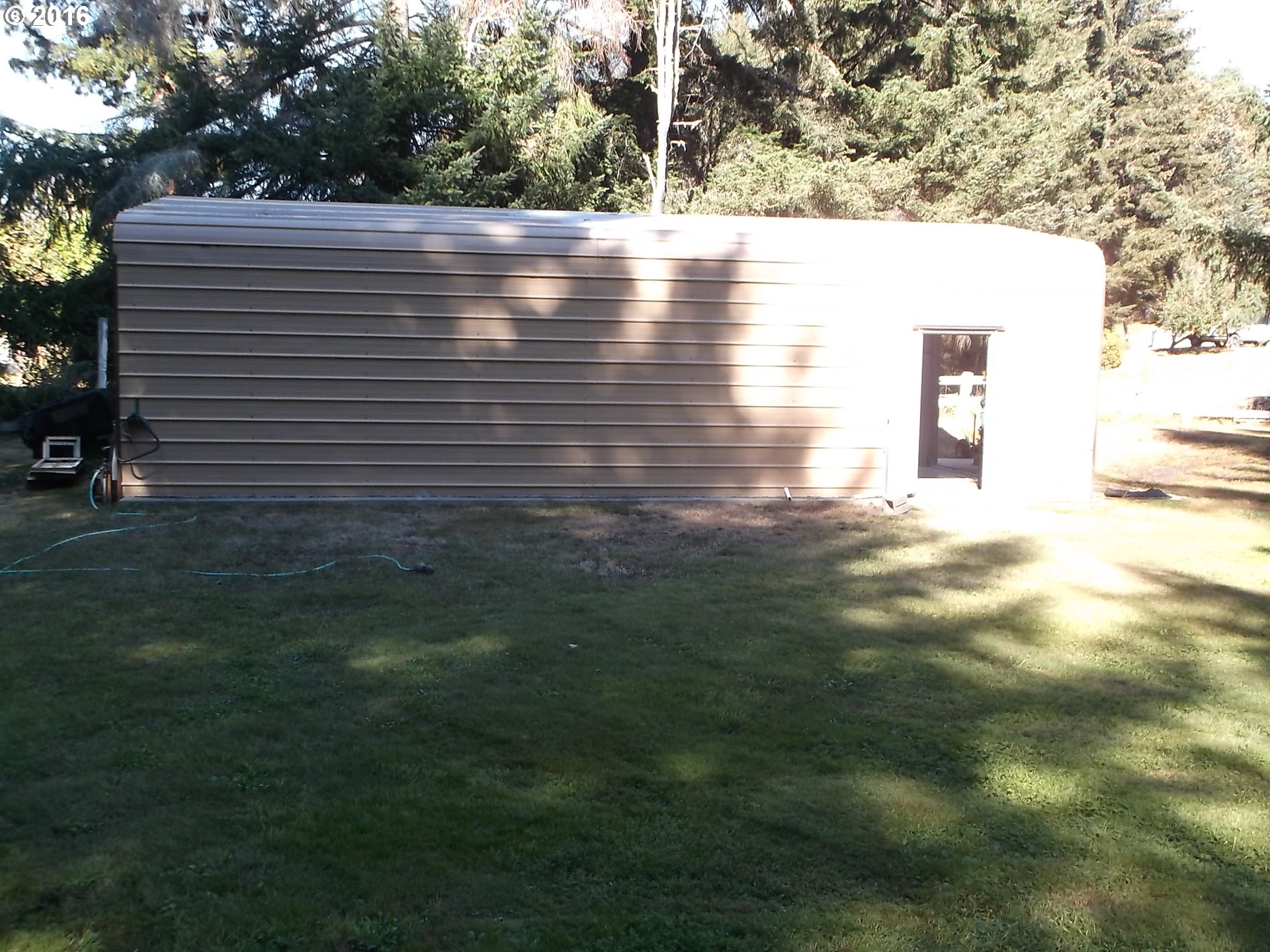 98220 Bridge Lane Myrtle Point, OR 97458 - Photo 22 of 32