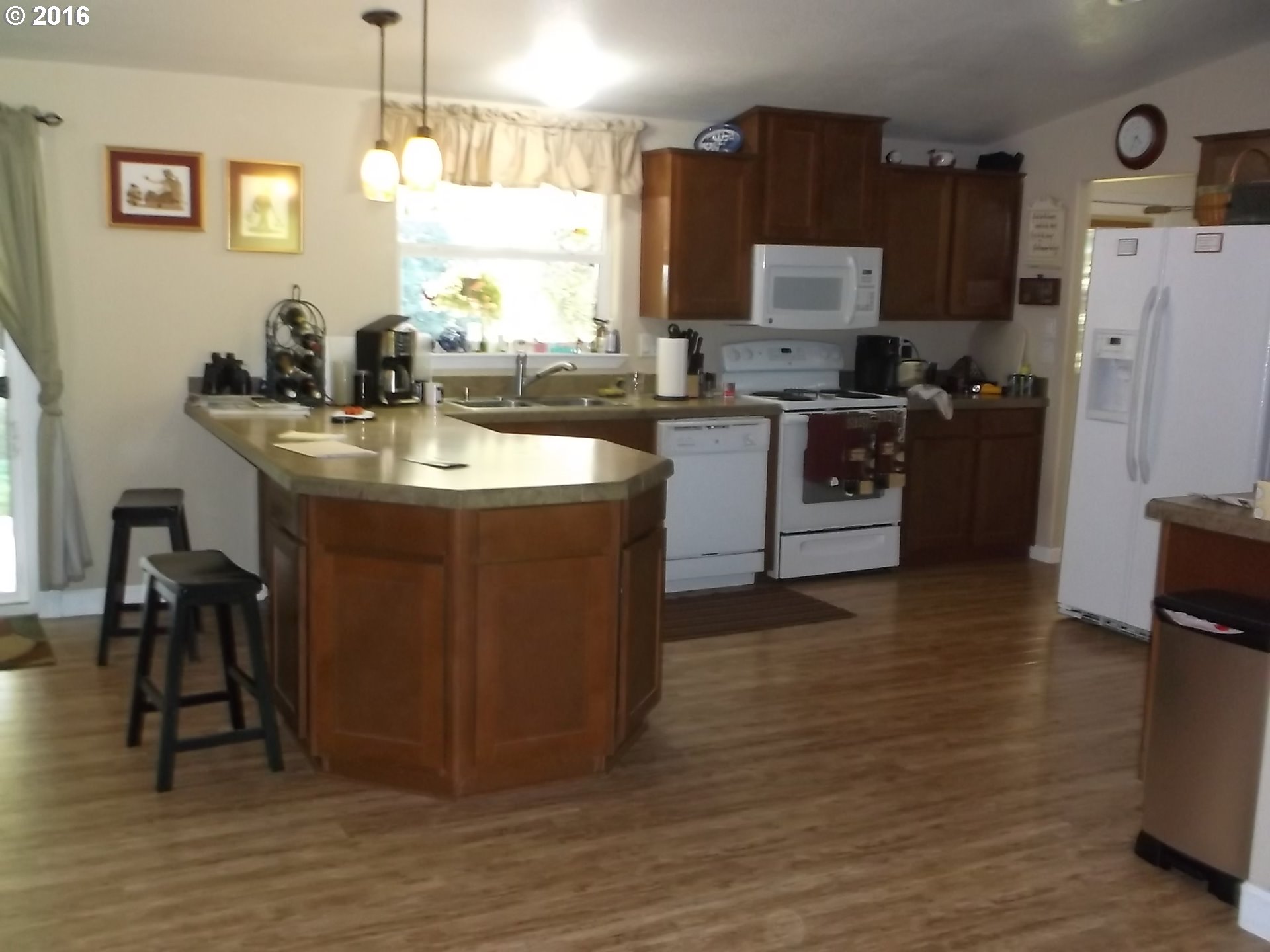 98220 Bridge Lane Myrtle Point, OR 97458 - Photo 25 of 32