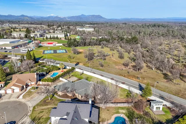 $599,900 | 2199 Princeton Way, Redding, CA 96003