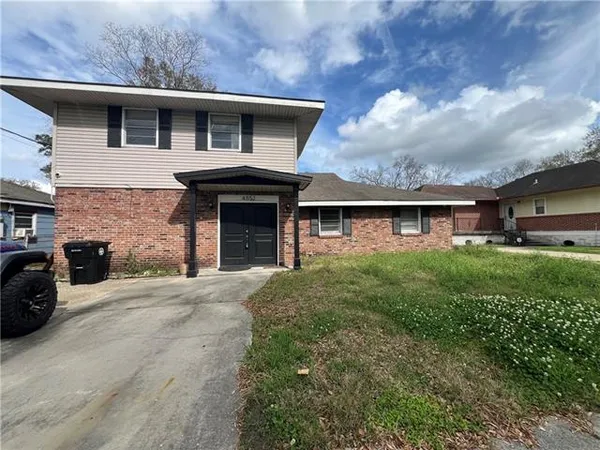 $2,500 | 4853 Metropolitan Drive, New Orleans, LA 70126