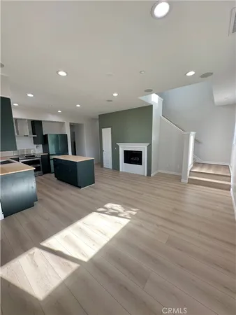 $1,180,000 | 280 Tustin Field Drive, Tustin, CA 92782