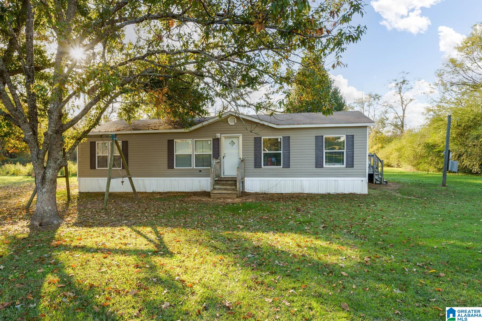 386 Dairy Farm Road Moundville, AL 35474 - Photo 2 of 29