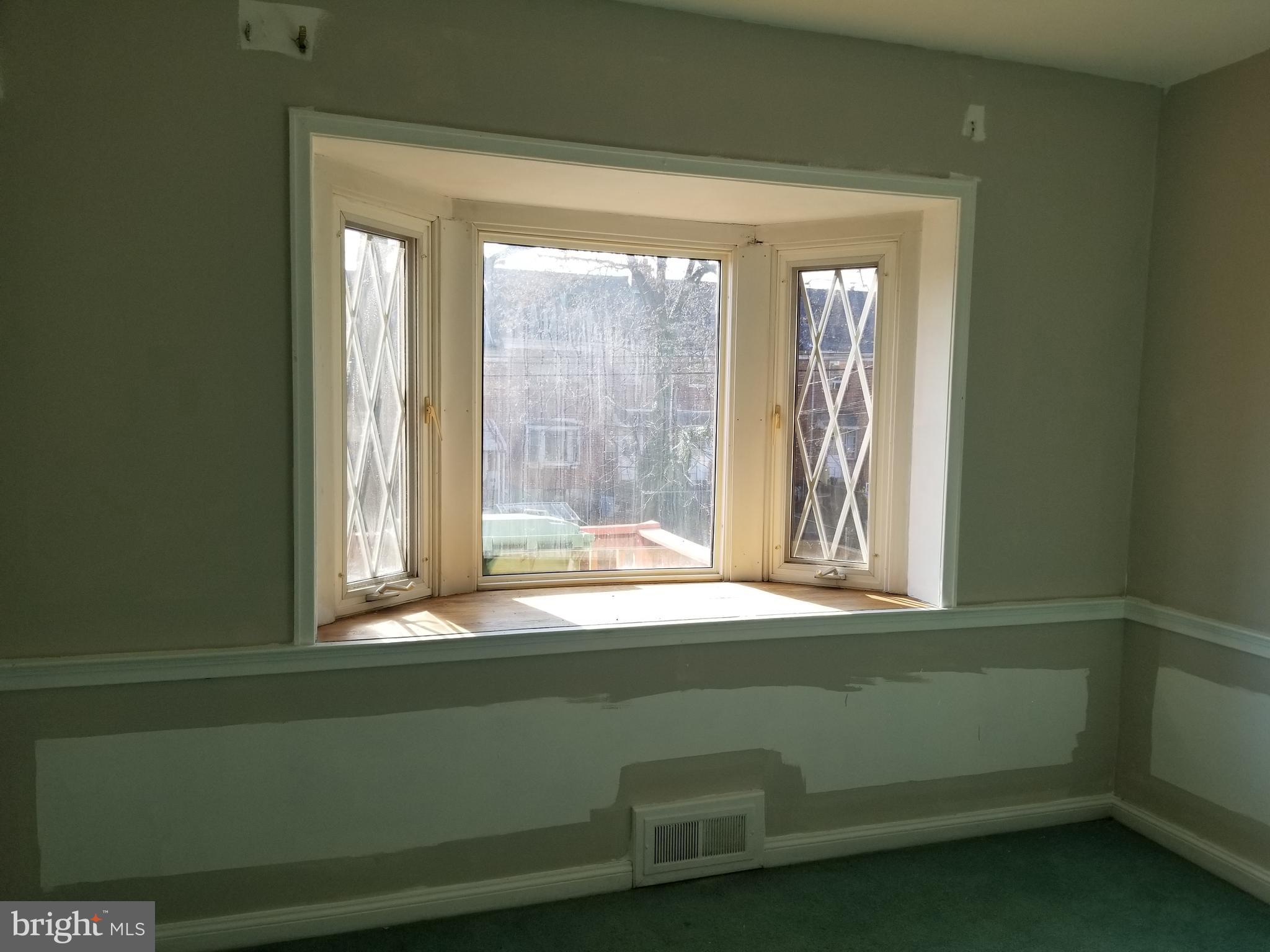 2007 Burnwood Road Baltimore, MD 21239 - Photo 12 of 62 Diniing Room