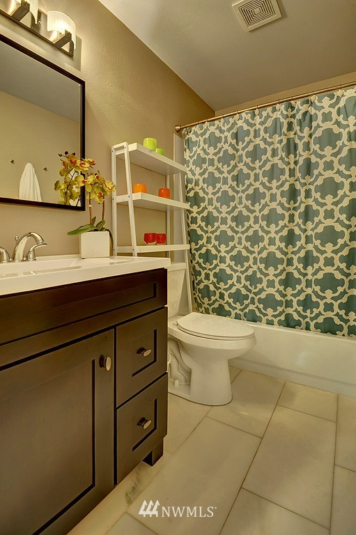 4808 Northeast Sunset Boulevard Renton, WA 98059 - Photo 16 of 18
