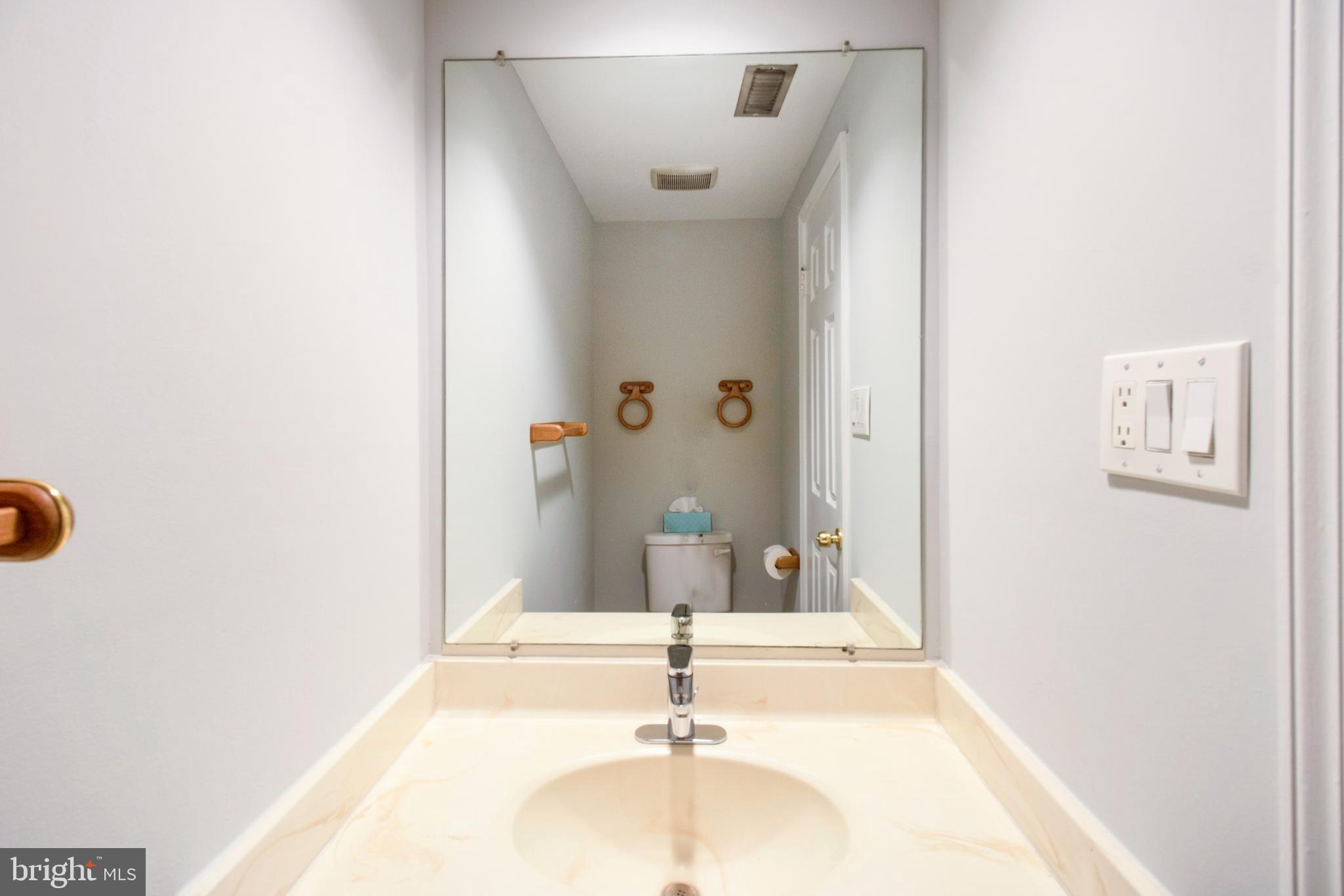 9026 Fox Grape Lane Springfield, VA 22152 - Photo 20 of 58 Gallery Image 20