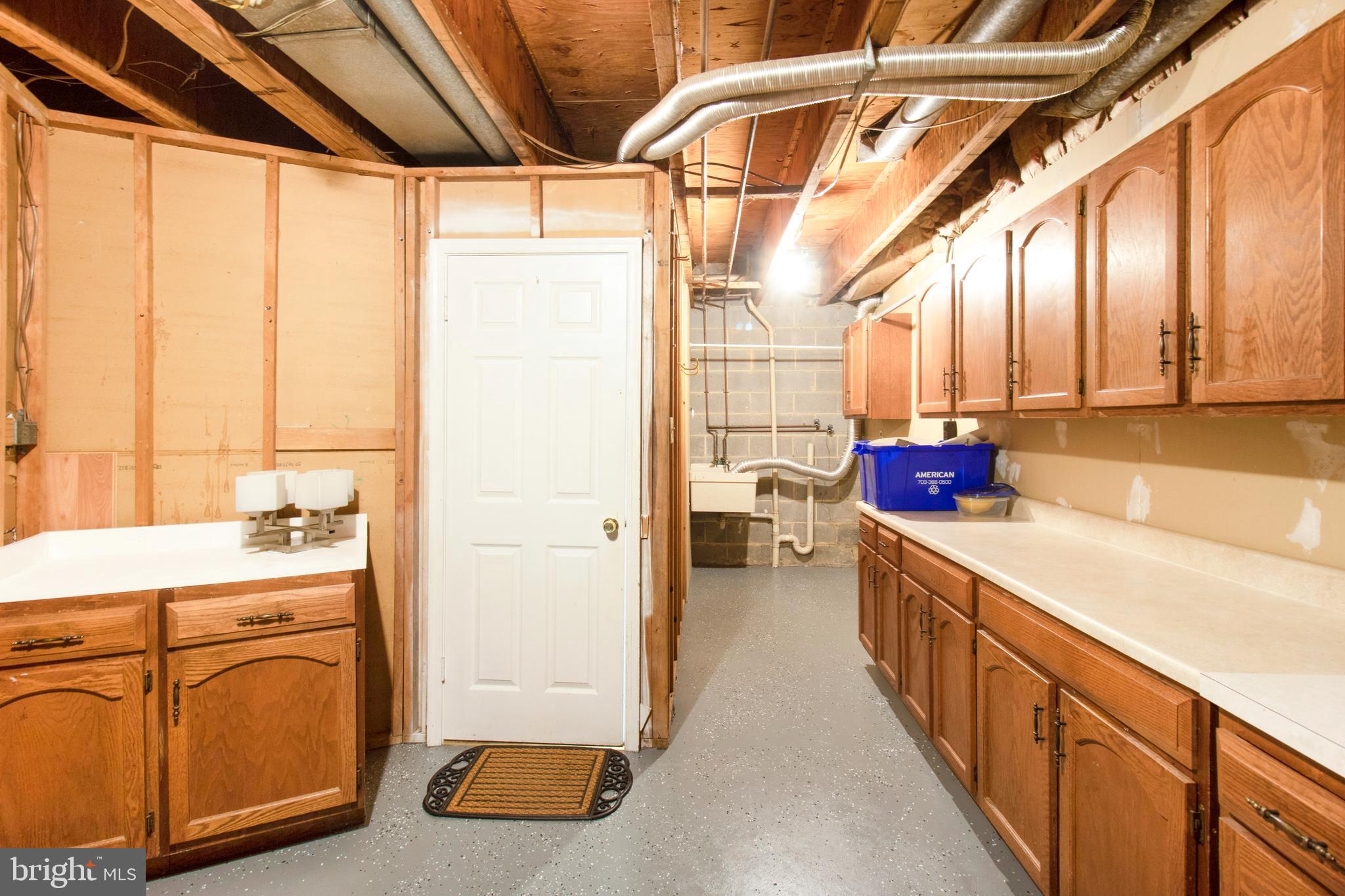 9026 Fox Grape Lane Springfield, VA 22152 - Photo 51 of 58 Gallery Image 51