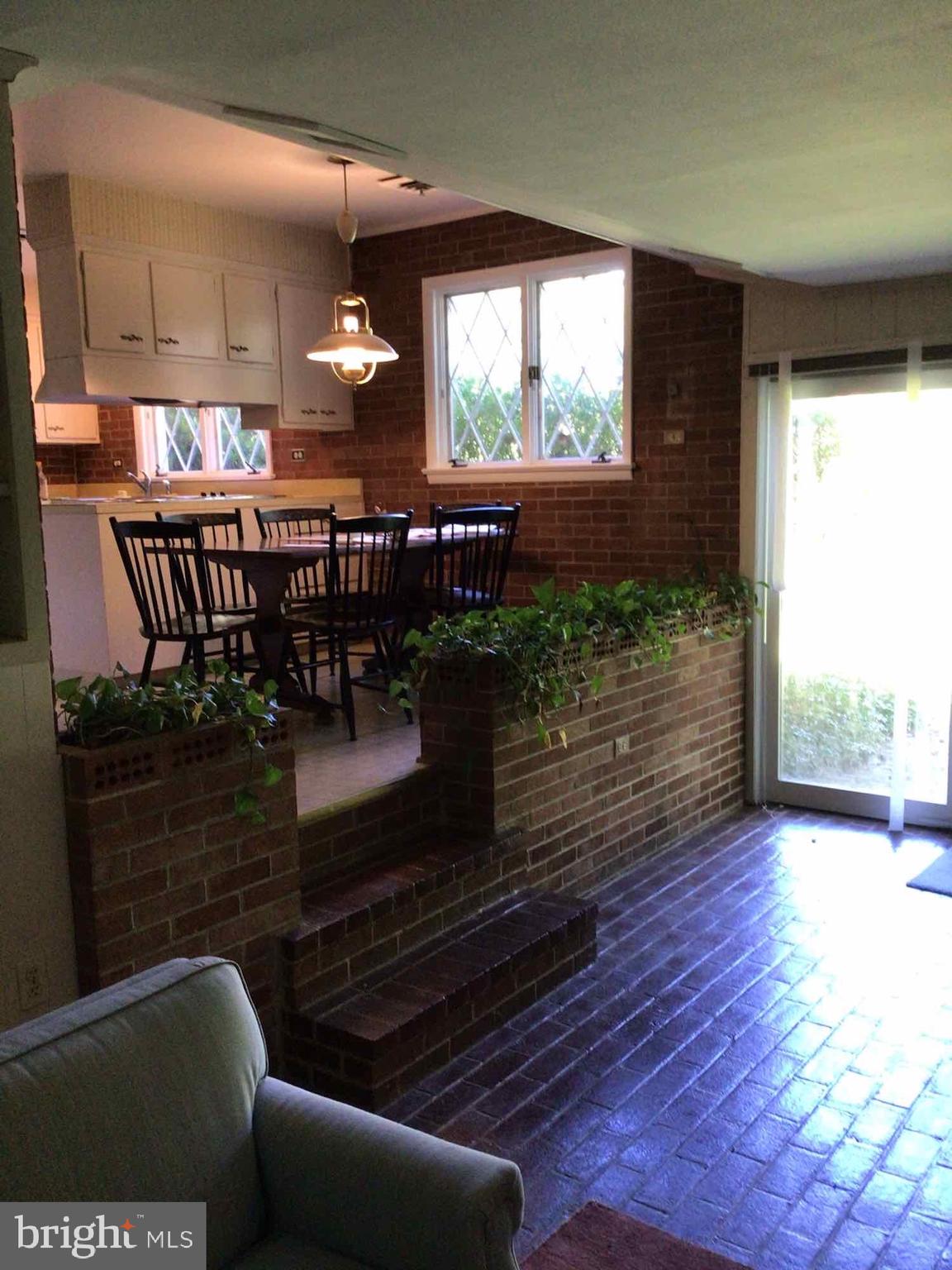 4306 Green Glade Road Phoenix, MD 21131 - Photo 3 of 18 Gallery Image 3
