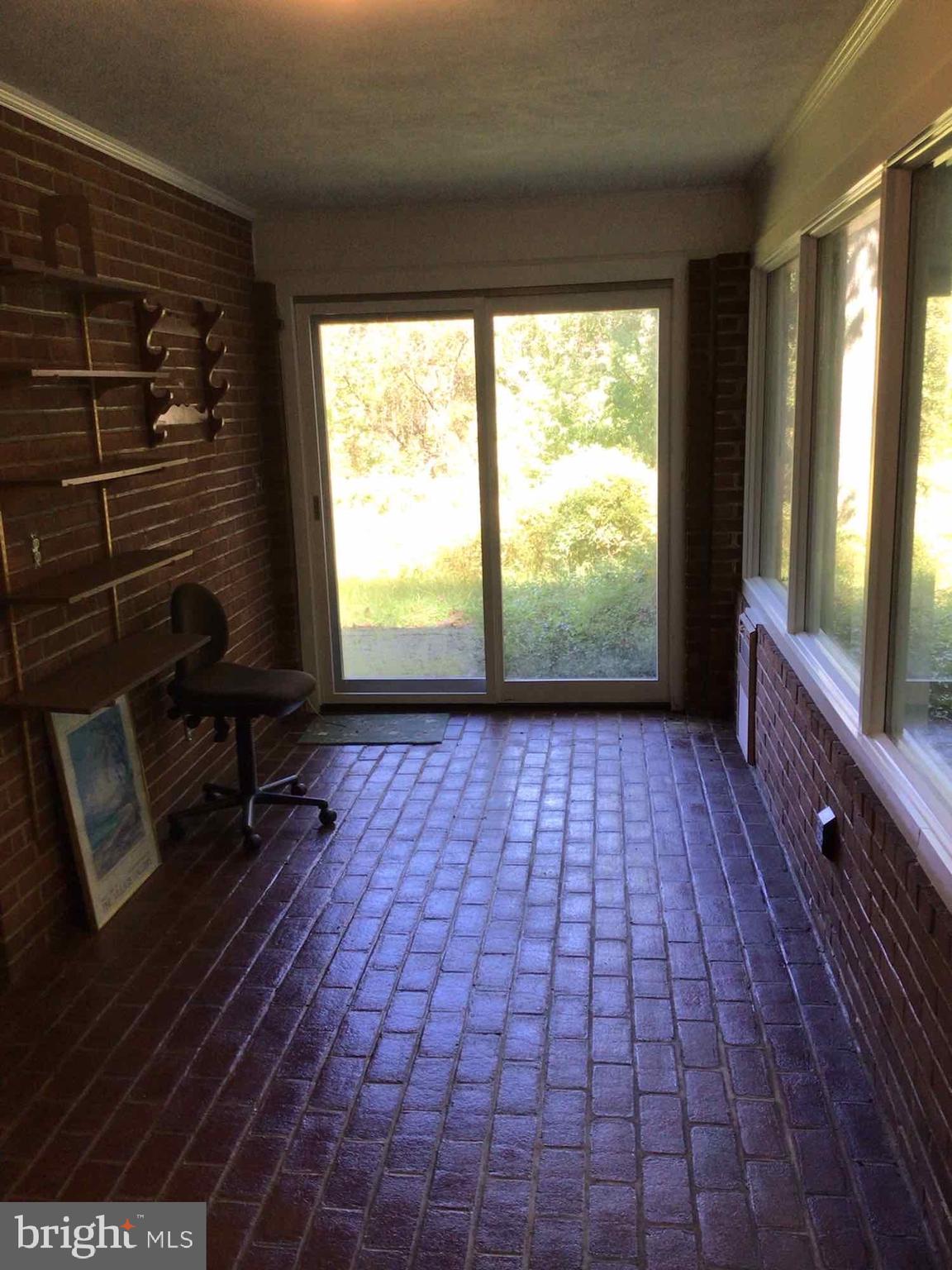 4306 Green Glade Road Phoenix, MD 21131 - Photo 4 of 18 Gallery Image 4