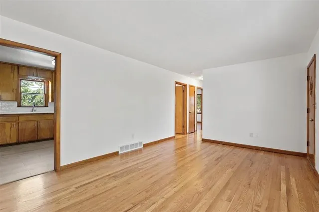 $216,900 | 4850 Wood Avenue, Kansas City, KS 66102