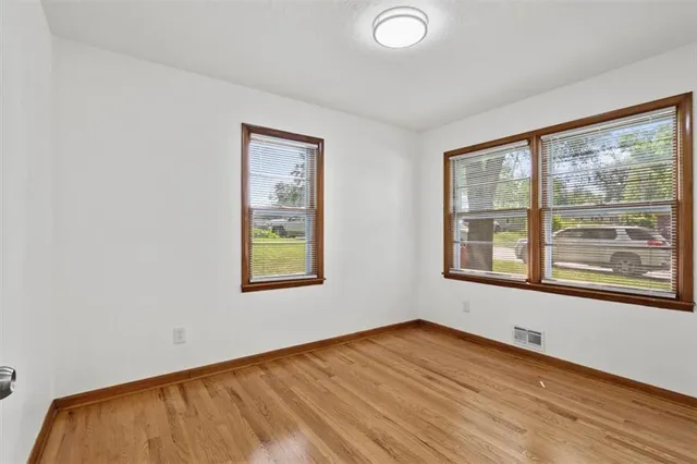 $216,900 | 4850 Wood Avenue, Kansas City, KS 66102