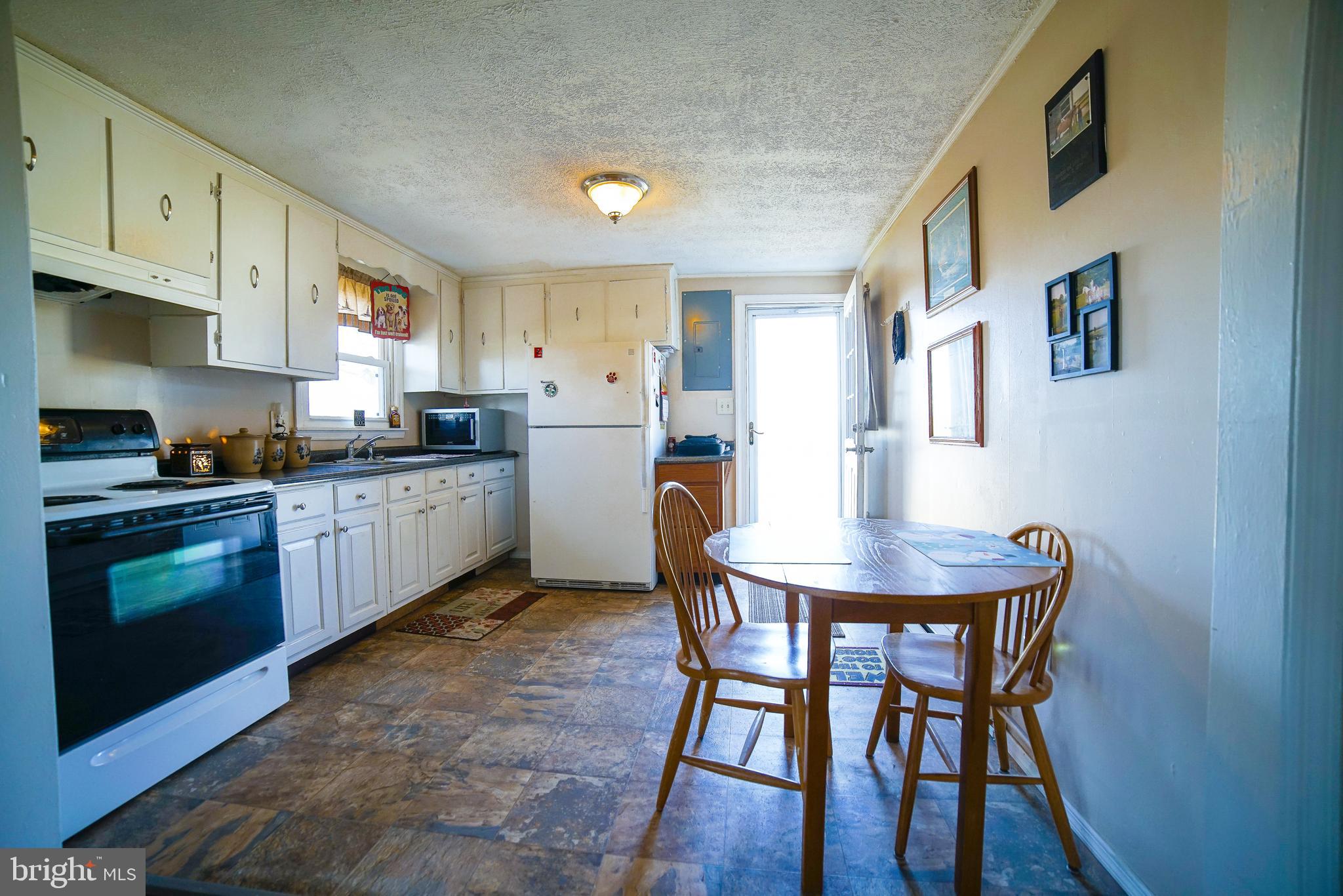 4959 Walnut Grove Road Taneytown, MD 21787 - Photo 12 of 60