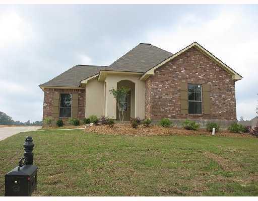 424 Crossover Road Pineville, LA 71360 - Photo 1 of 8 Gallery Image 1