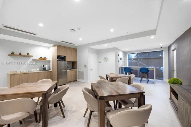 $7,500 | 704 North Ocean Boulevard, Unit 1002, Pompano Beach, FL 33062