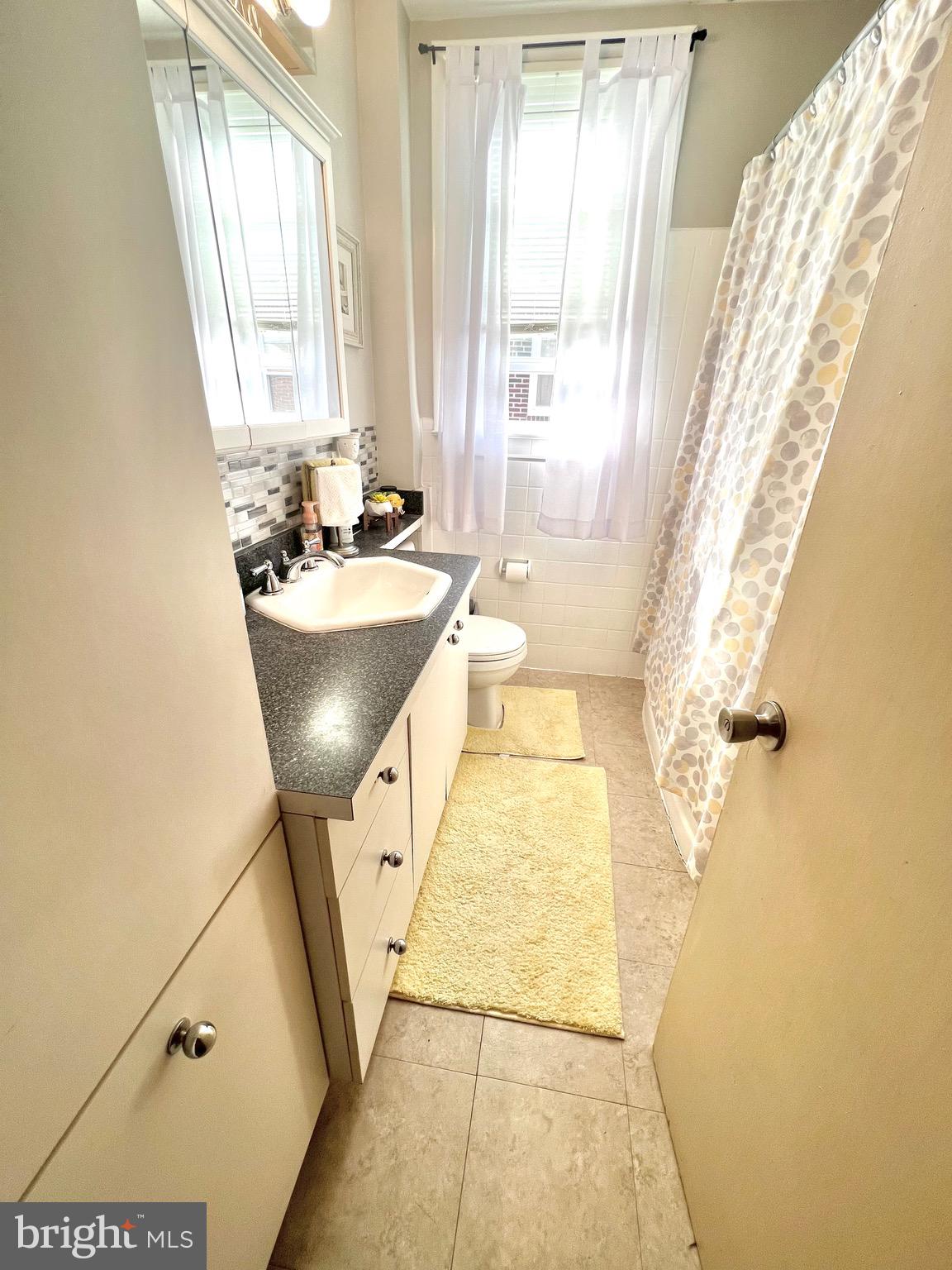 2749 Rhawn Street Philadelphia, PA 19152 - Photo 13 of 20 Gallery Image 13