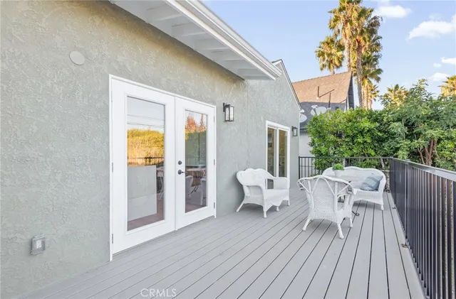 $1,199,999 | 5414 Hillcrest Drive, Los Angeles, CA 90043