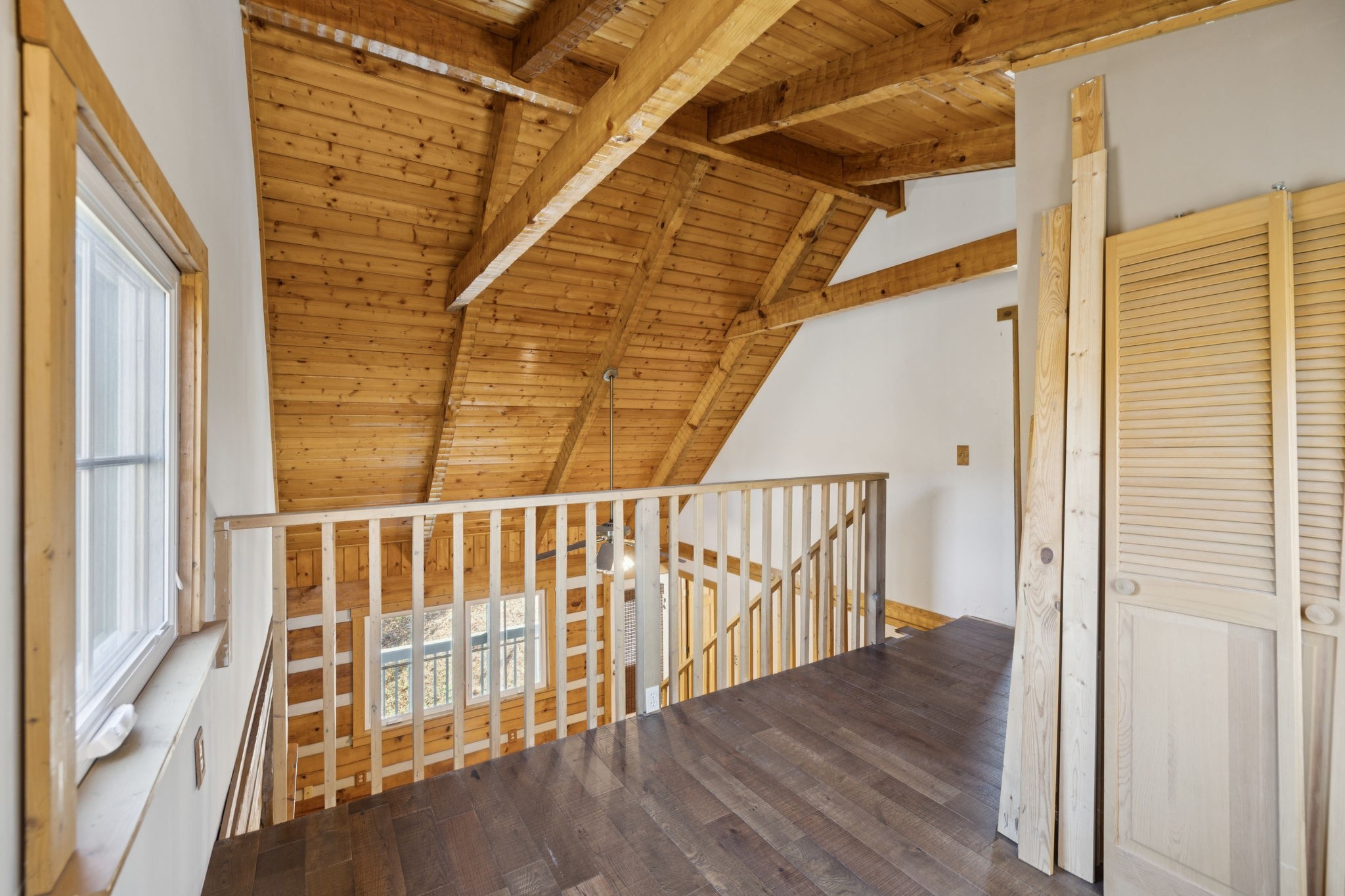 306 Beech Ridge Lane Gatlinburg, TN 37738 - Photo 18 of 24 a view of entryway with wooden floor