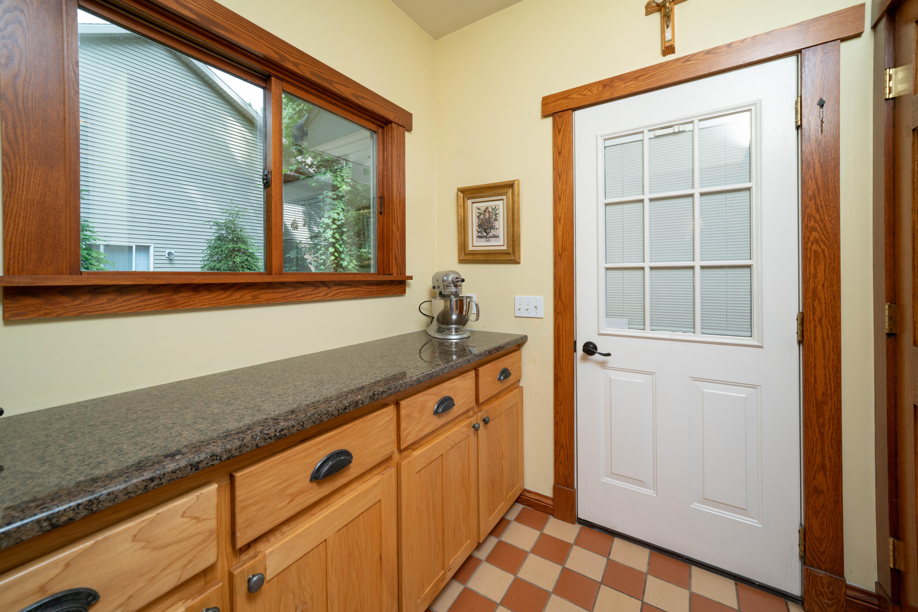 3778 Hathaway Road Kalamazoo, MI 49009 - Photo 20 of 34 3778_Hathaway_Road_31