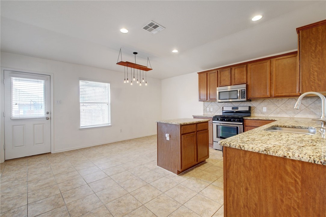 20212 Merlin Falcon Trail Pflugerville, TX 78660 - Photo 10 of 35