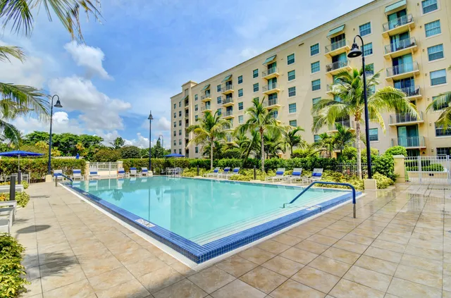 $445,000 | 610 Clematis Street, Unit 532, West Palm Beach, FL 33401