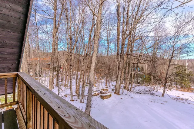 $359,000 | 8 Winhall Woods Road, Winhall, VT 05340