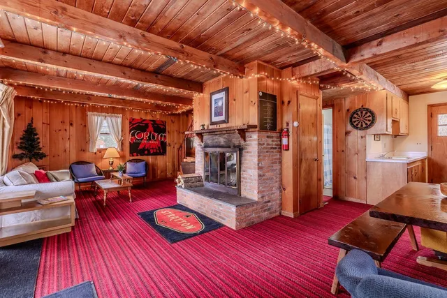 $359,000 | 8 Winhall Woods Road, Winhall, VT 05340