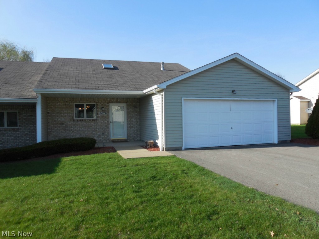 507 Wilcox Road, Unit B Austintown, OH 44515 - Photo 1 of 17 Gallery Image 1