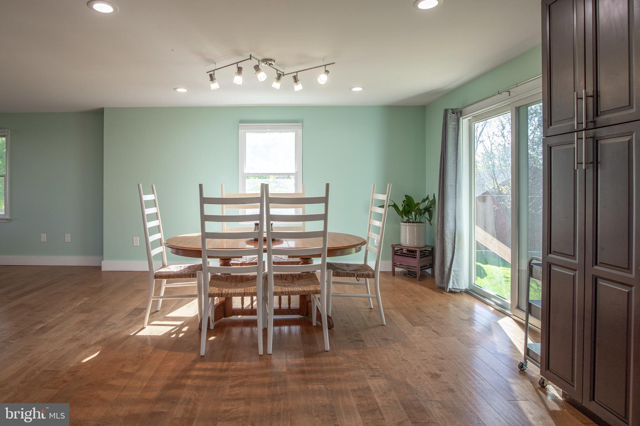 1482 Sugar Bottom Road Furlong, PA 18925 - Photo 11 of 62 Kitchen dining area