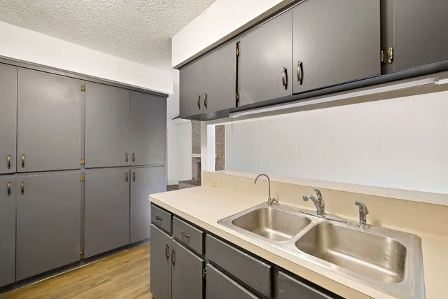 $1,200 | 2402 Cottonwood Drive, Unit B, Georgetown, TX 78628