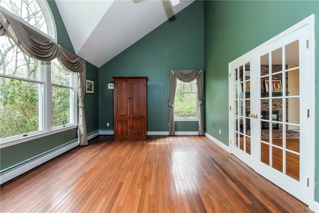 5 Sakonnet Trail Little Compton, RI 02837 - Photo 3 of 31 Gallery Image 3
