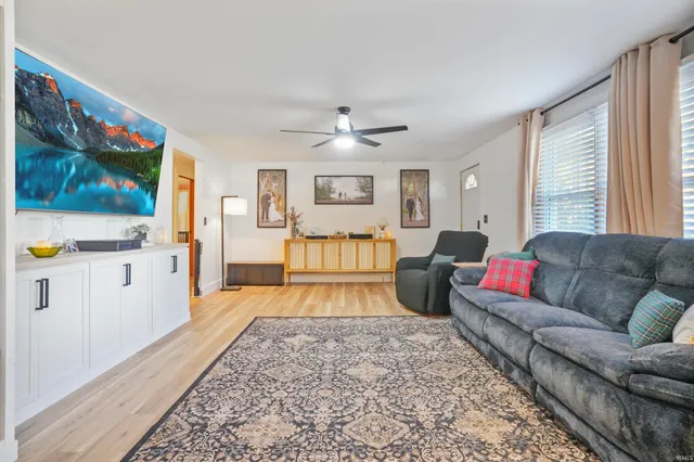 $210,000 | 1207 Main Street, Mount Vernon, IN 47620