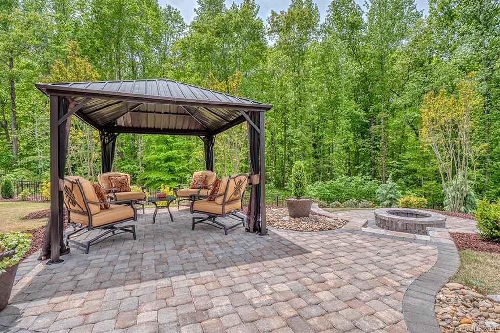 5105 Devonshire Road Denver, NC 28037 - Photo 29 of 32 Gallery Image 29