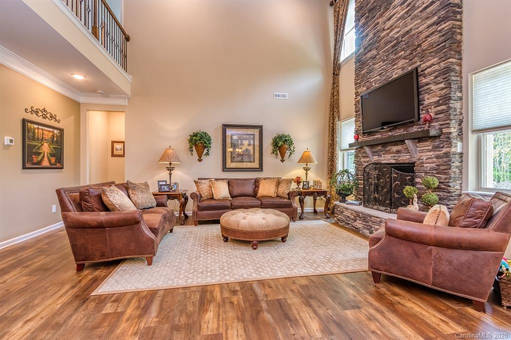 5105 Devonshire Road Denver, NC 28037 - Photo 5 of 32 Gallery Image 5